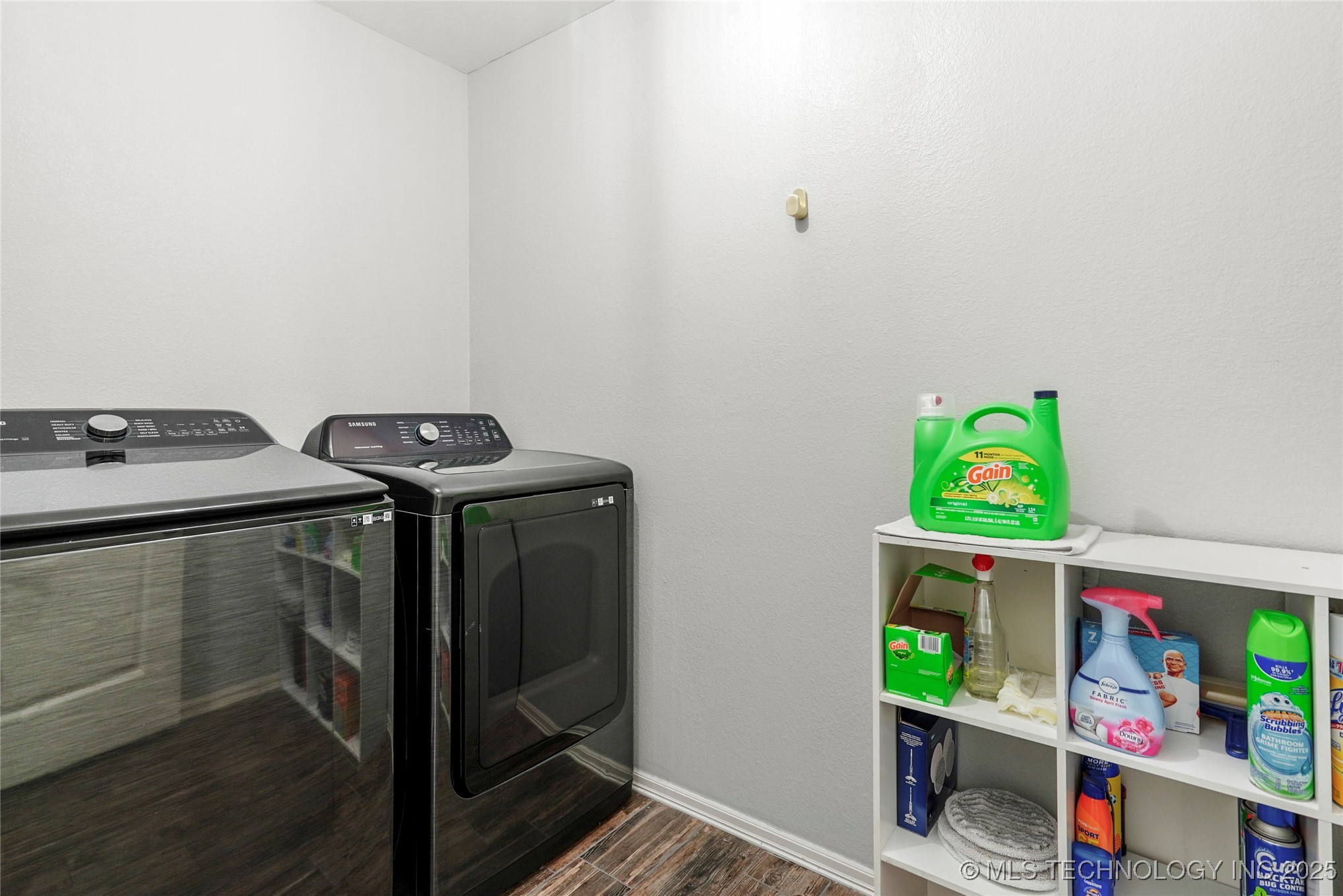 7416 S Laurel Avenue Property Photo 30