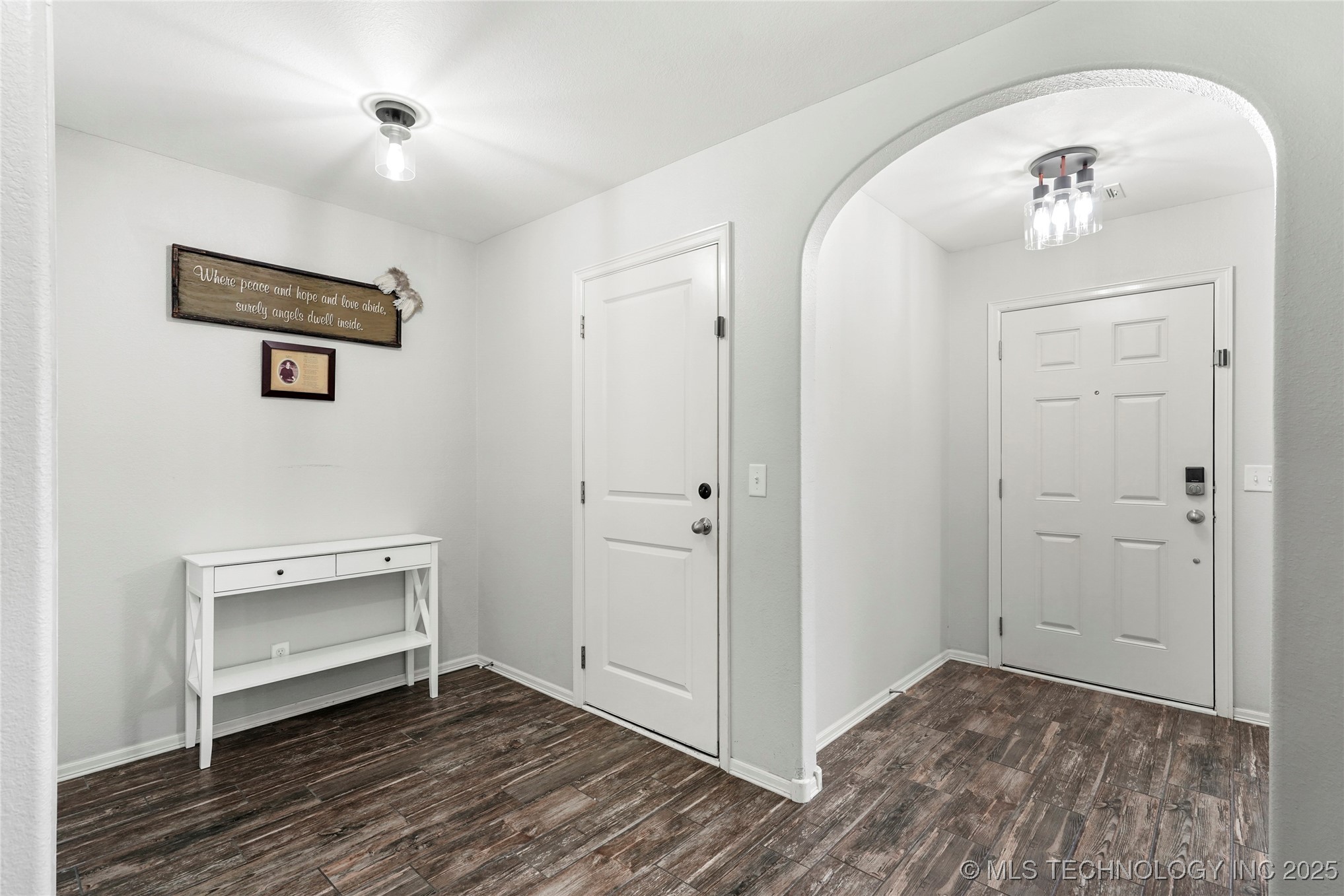 7416 S Laurel Avenue Property Photo 31