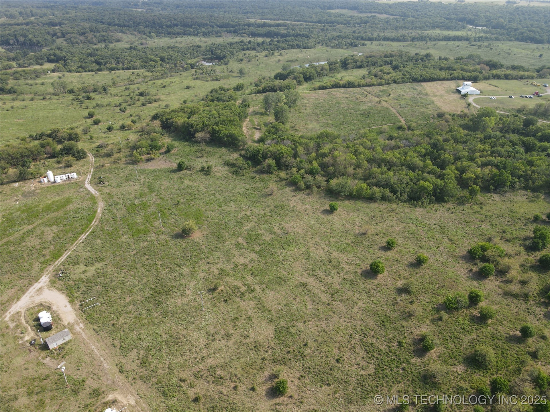 E 290 Road Property Photo 47