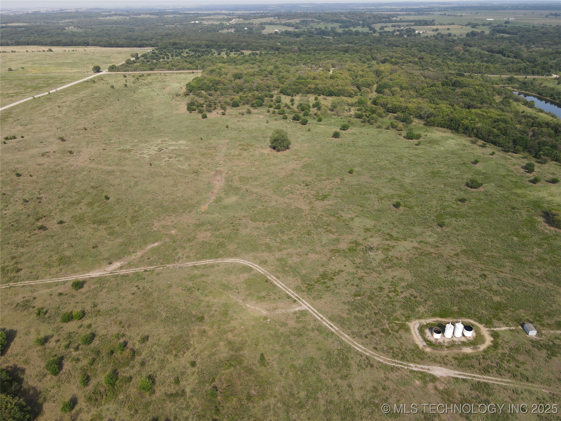 E 290 Road Property Photo 49