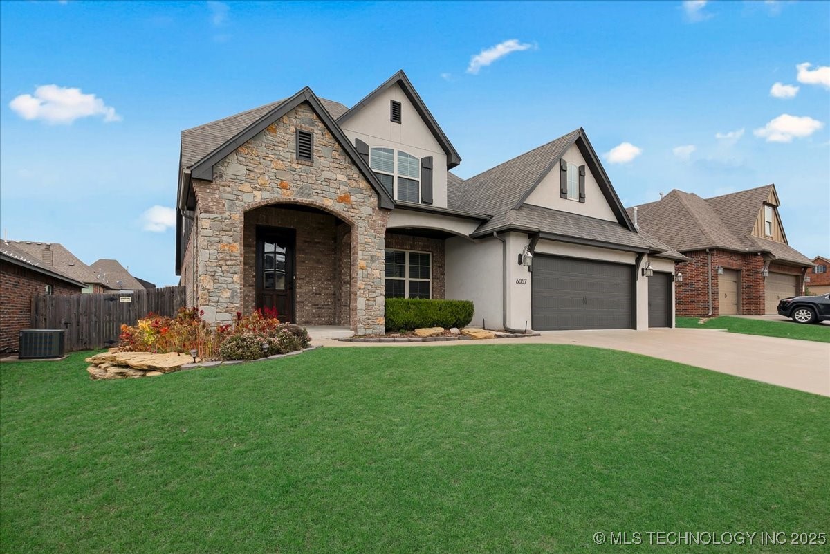 6057 E 144th Street S Property Photo 3