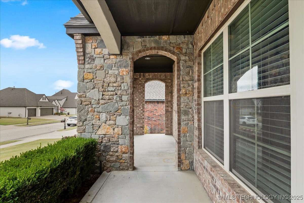 6057 E 144th Street S Property Photo 5