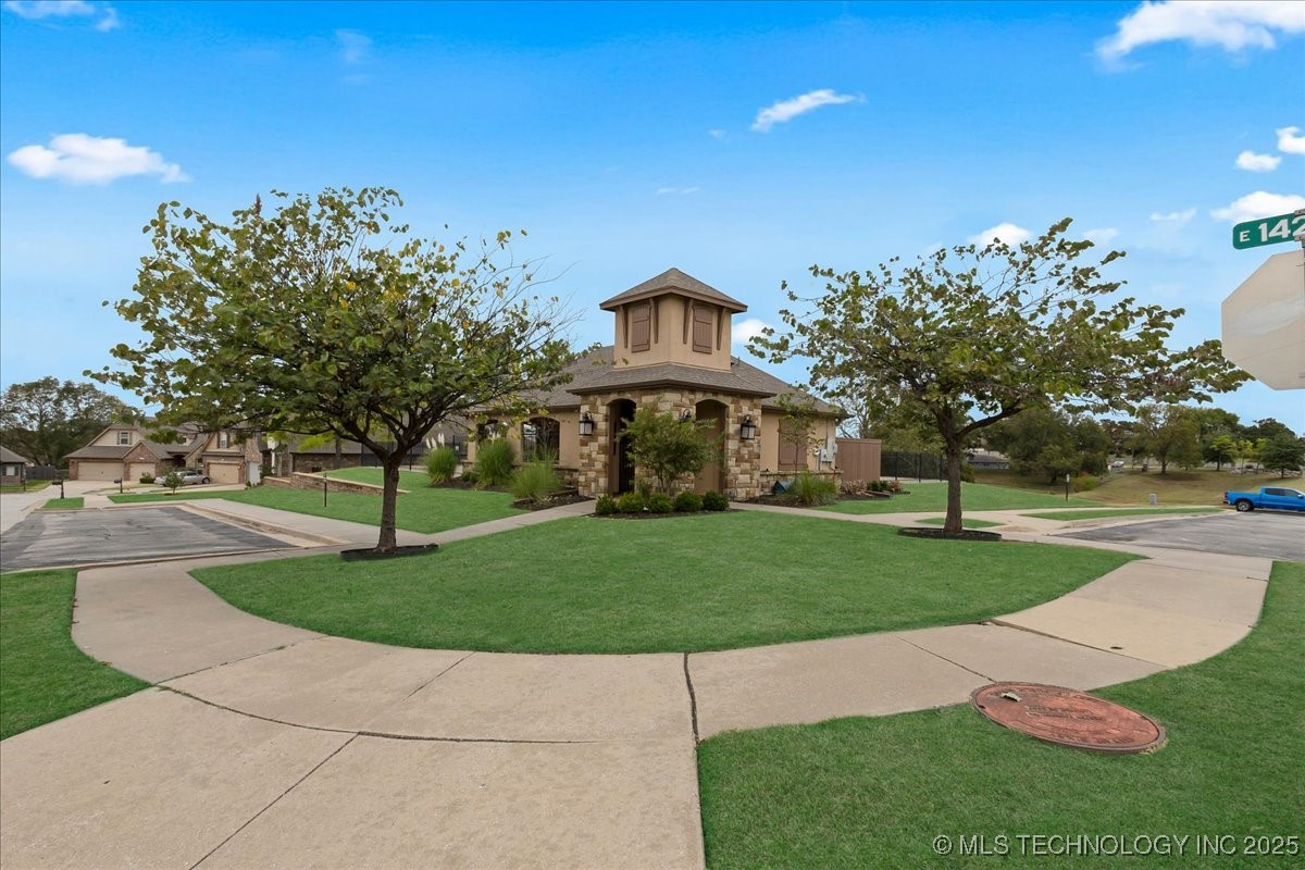 6057 E 144th Street S Property Photo 53