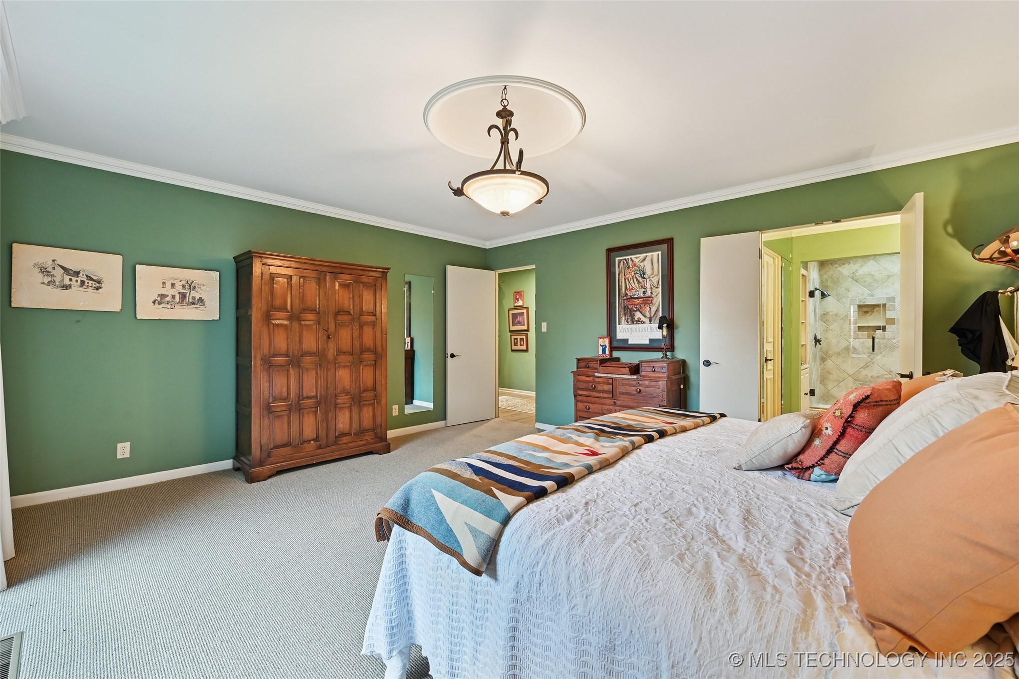 2112 E 60th Street J6 Property Photo 33