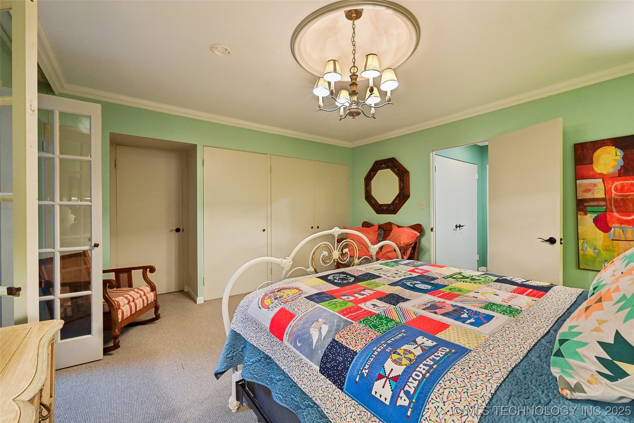 2112 E 60th Street J6 Property Photo 39