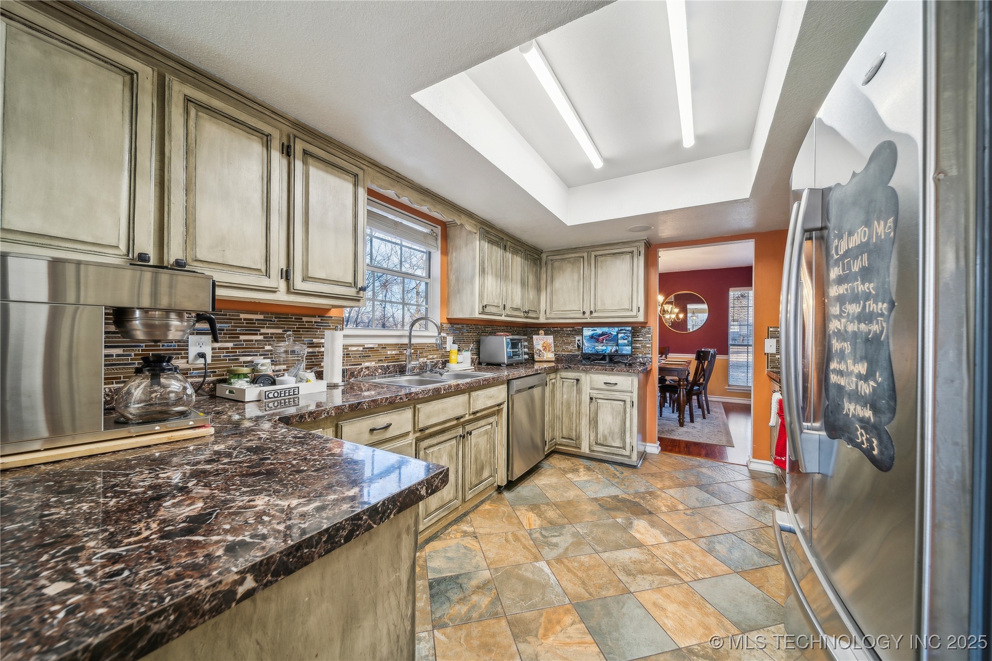 24055 King Court Property Photo 15