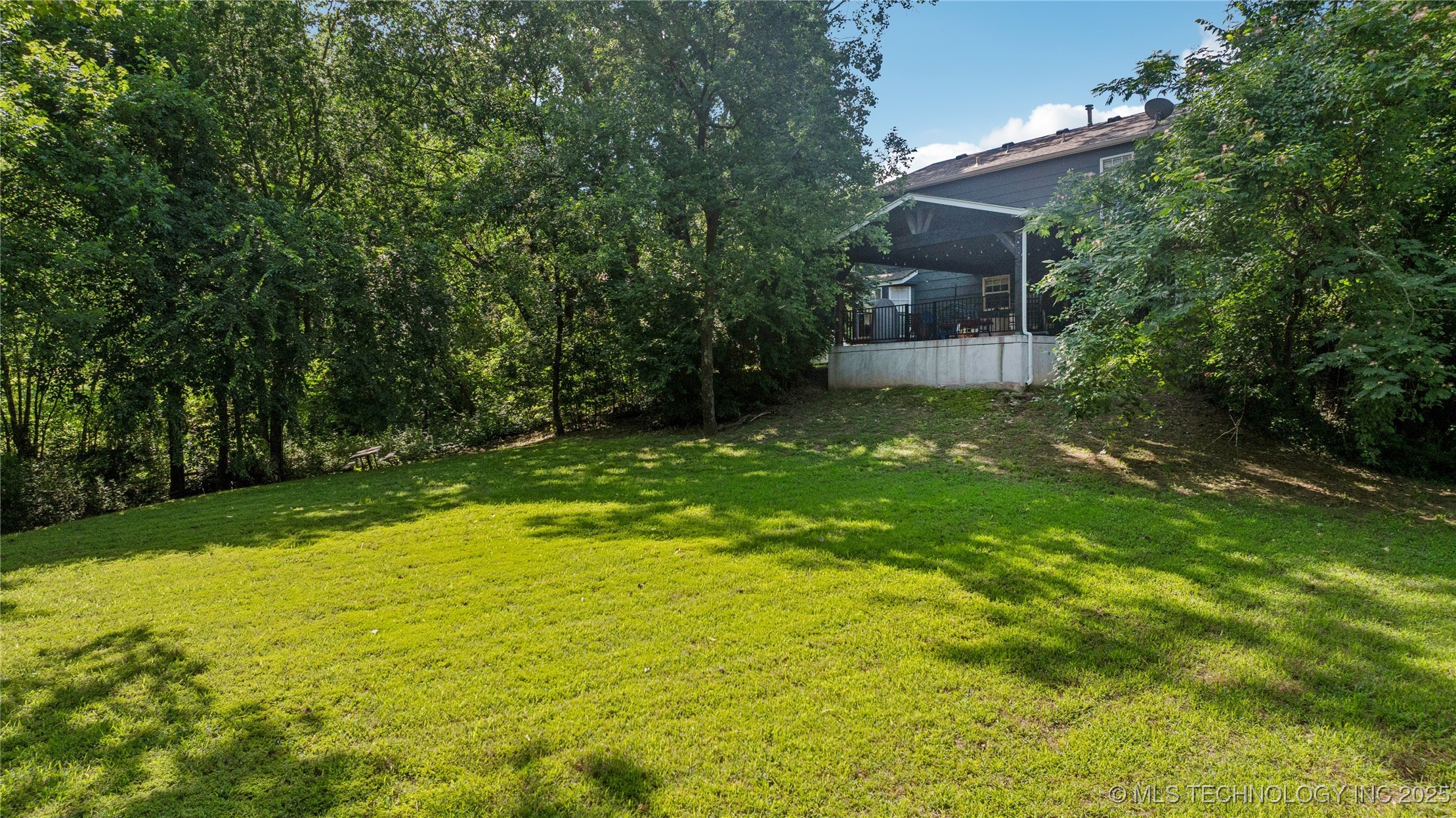 24055 King Court Property Photo 41