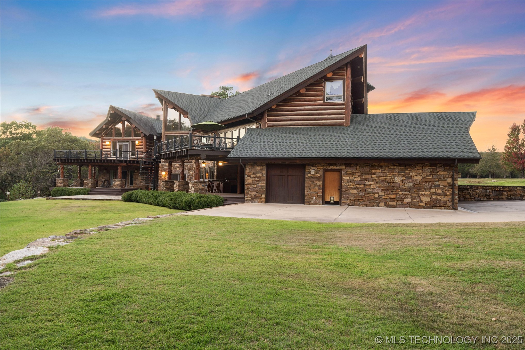 13468 N Hwy 10 Property Photo 6