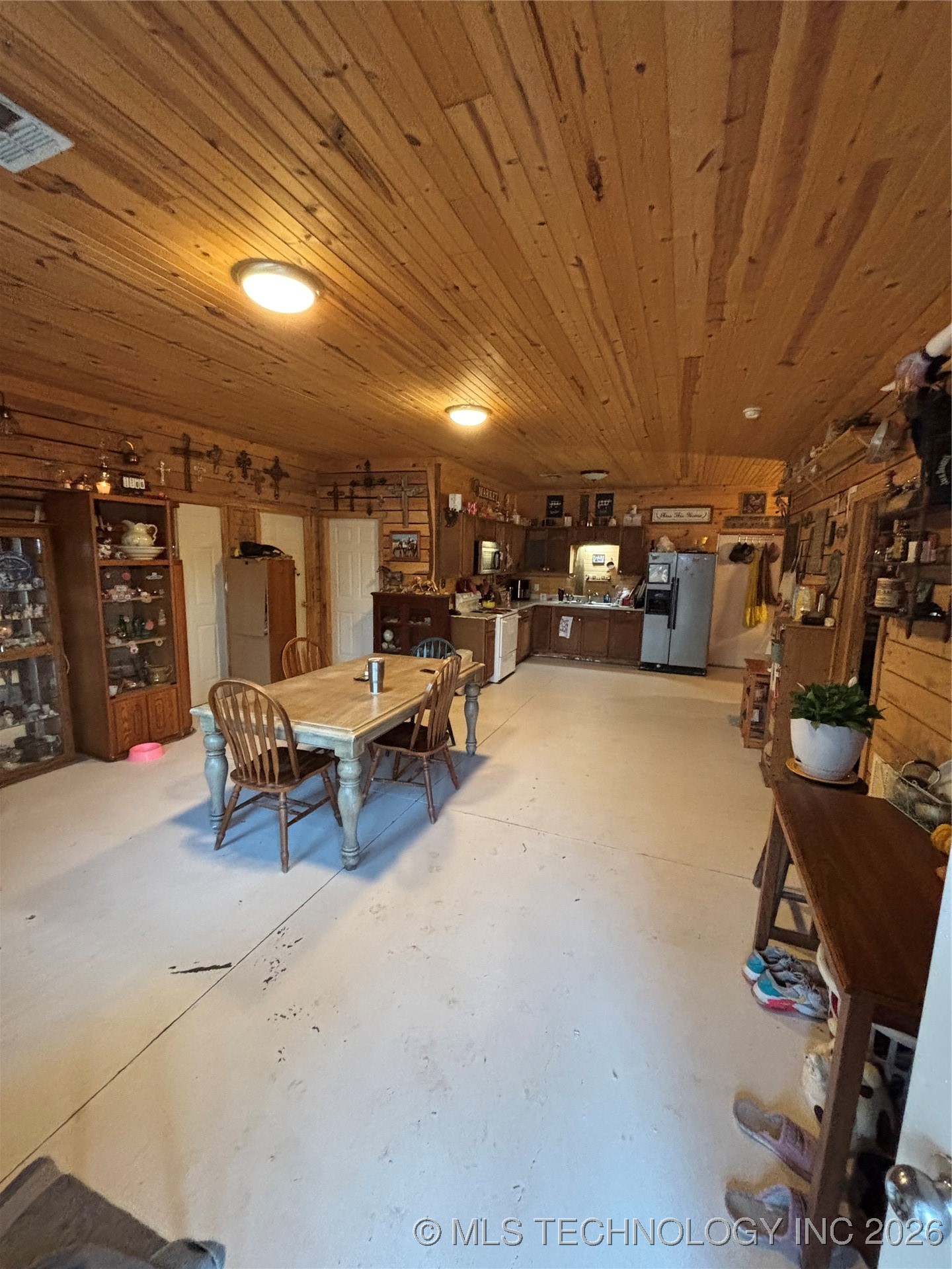 526 Sw 2nd Street Property Photo 2