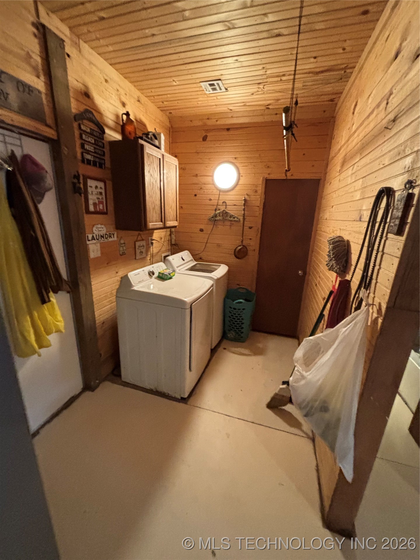 526 Sw 2nd Street Property Photo 5