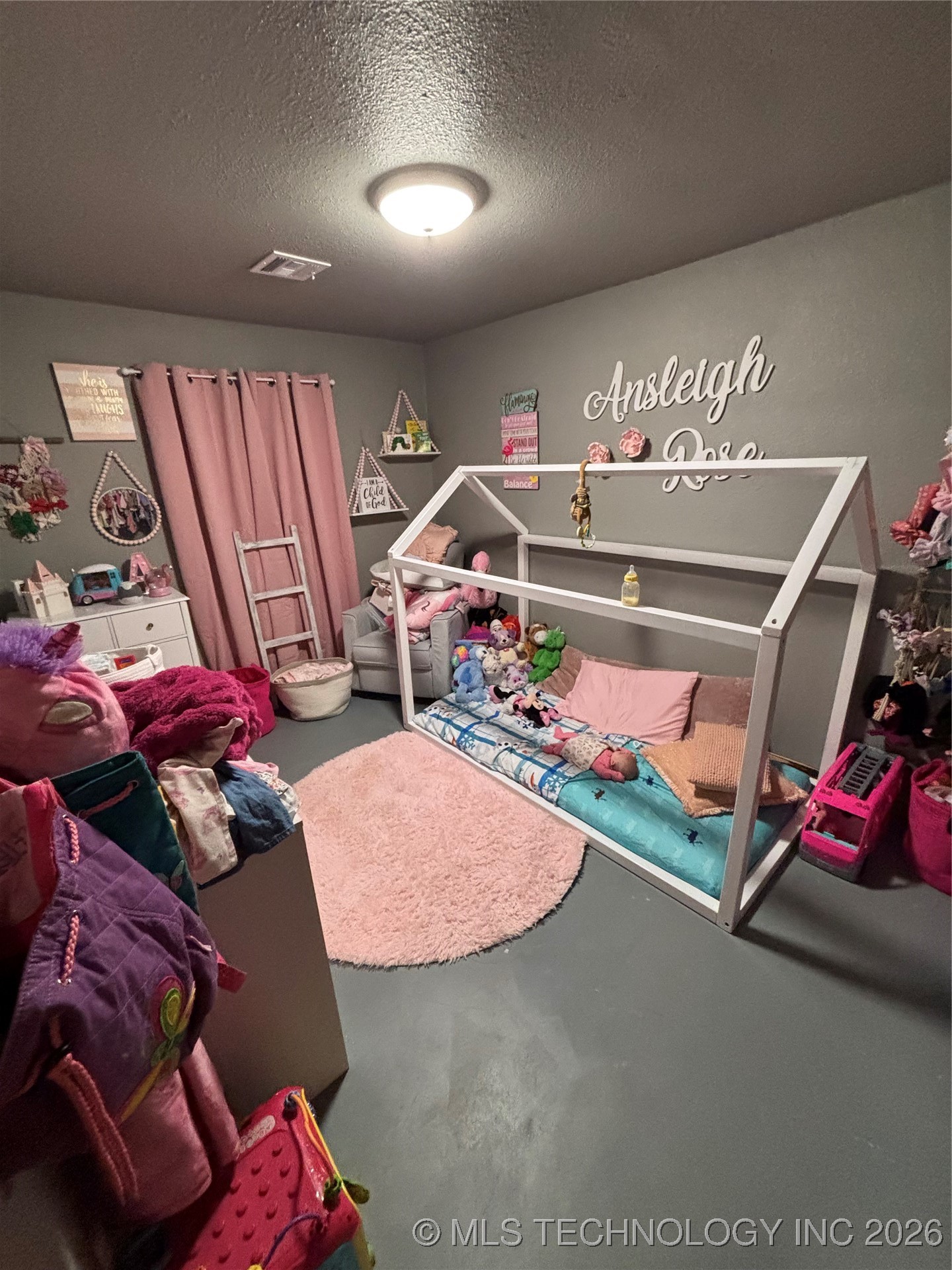 526 Sw 2nd Street Property Photo 7