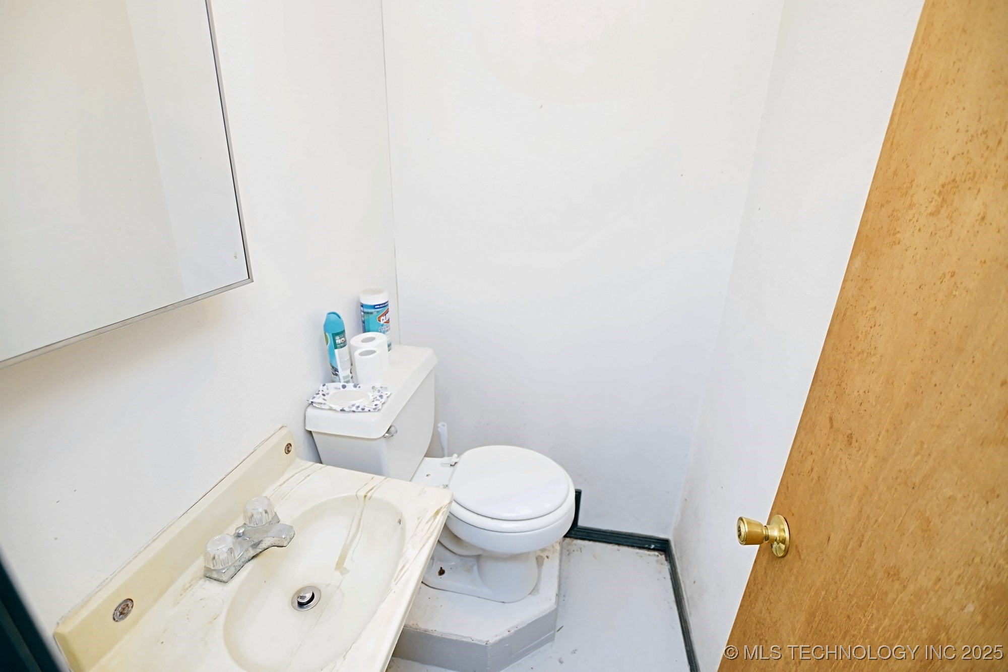 12219 Hwy 62 Property Photo 22