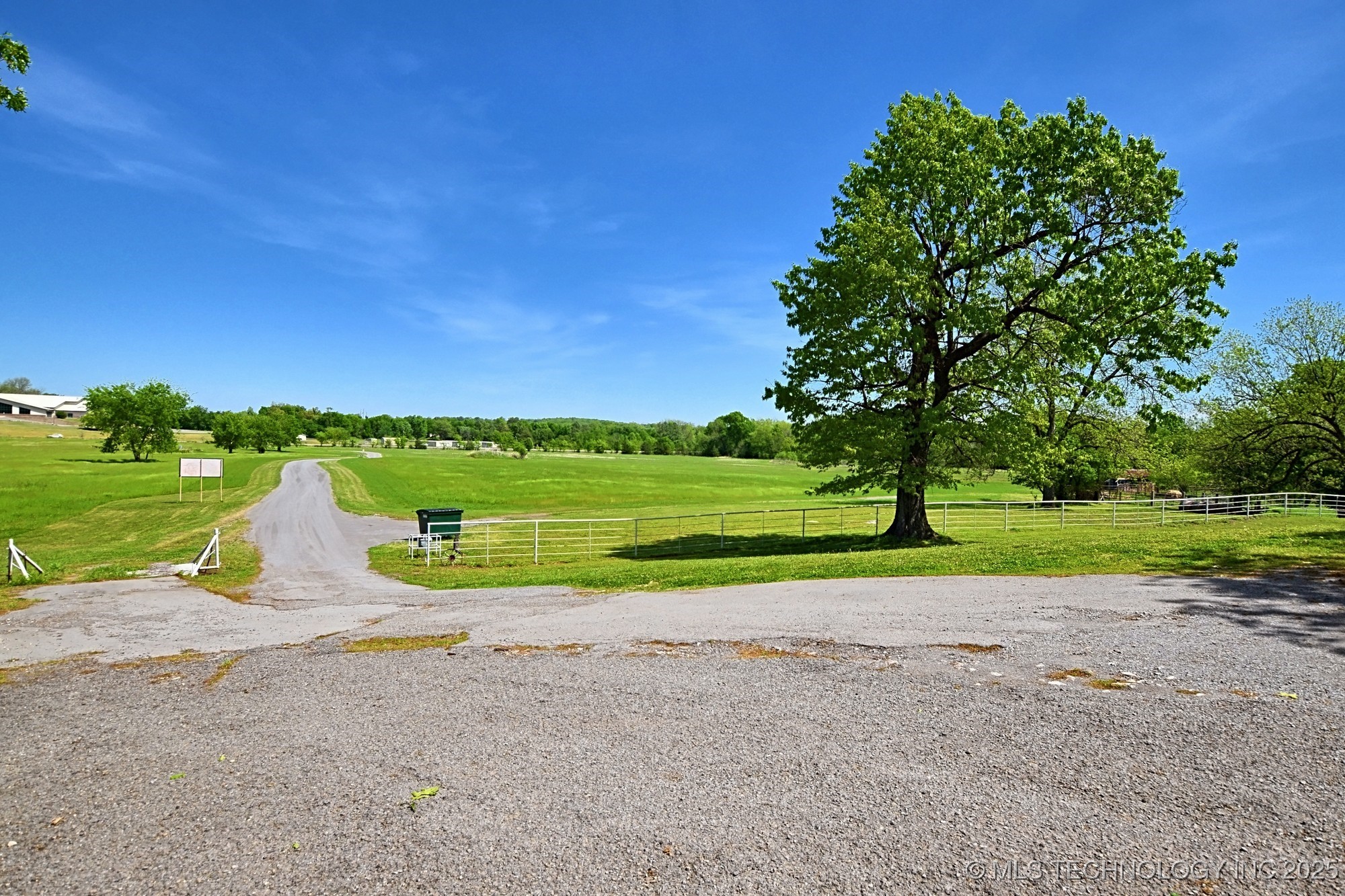 12219 Hwy 62 Property Photo 30