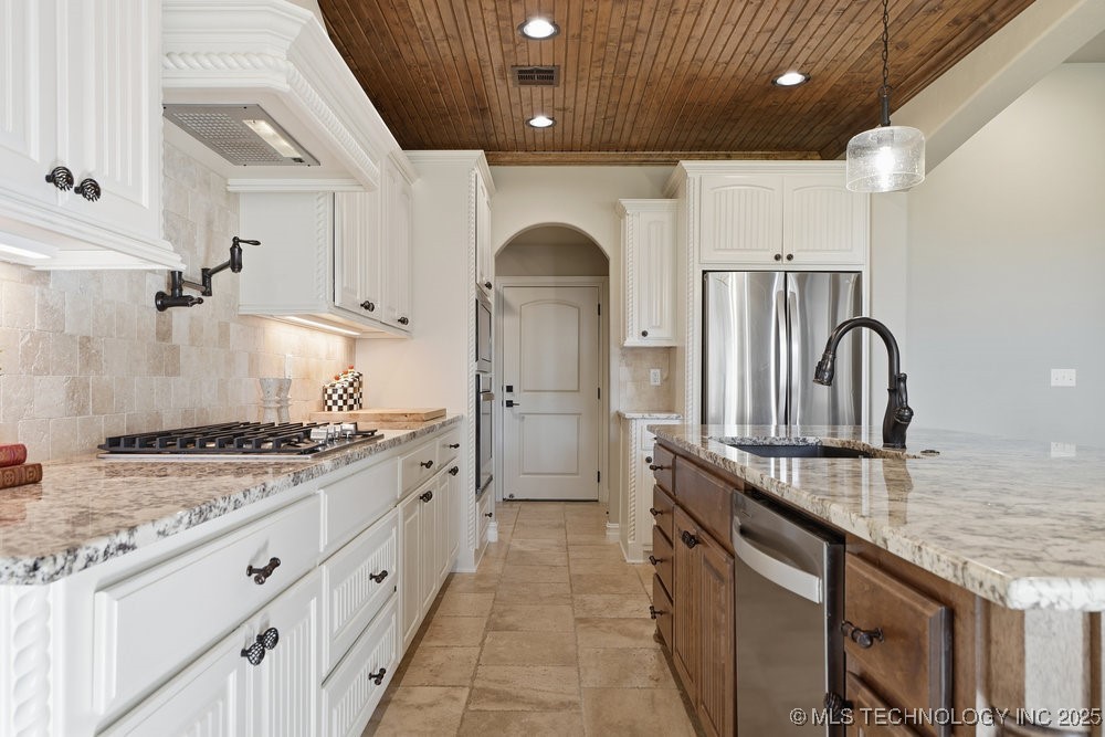 7916 N 147th East Avenue Property Photo 19