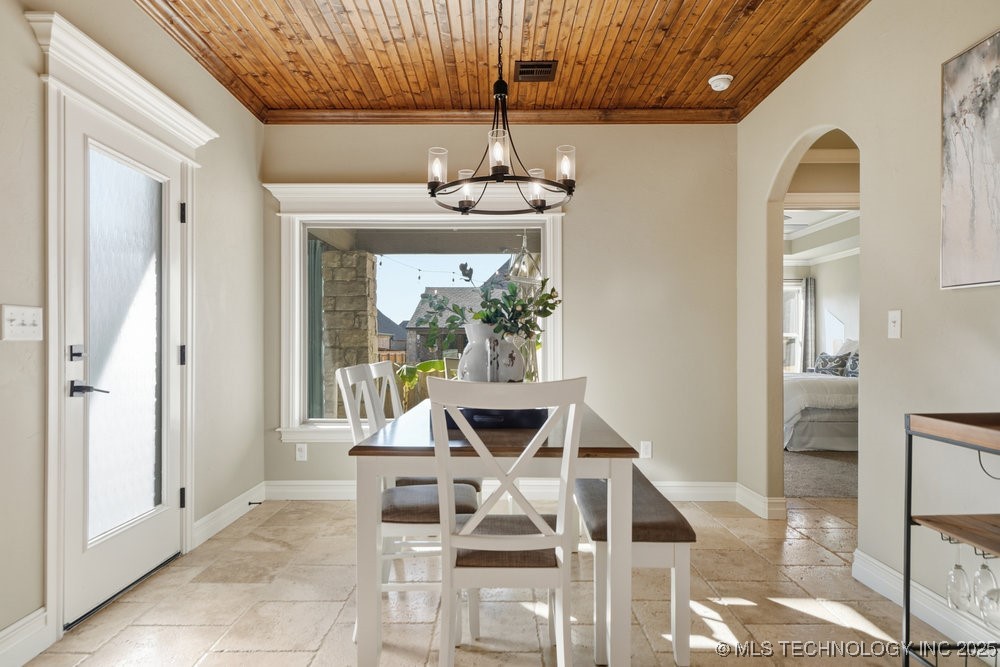 7916 N 147th East Avenue Property Photo 21