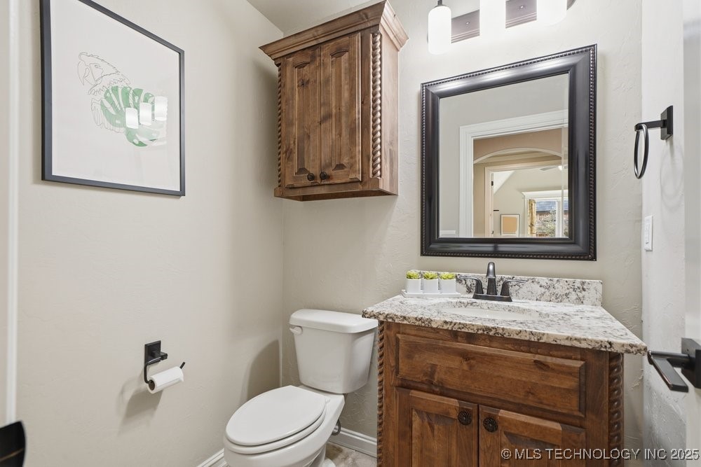 7916 N 147th East Avenue Property Photo 32