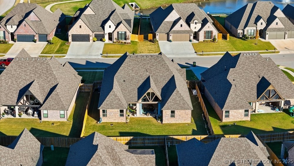 7916 N 147th East Avenue Property Photo 44