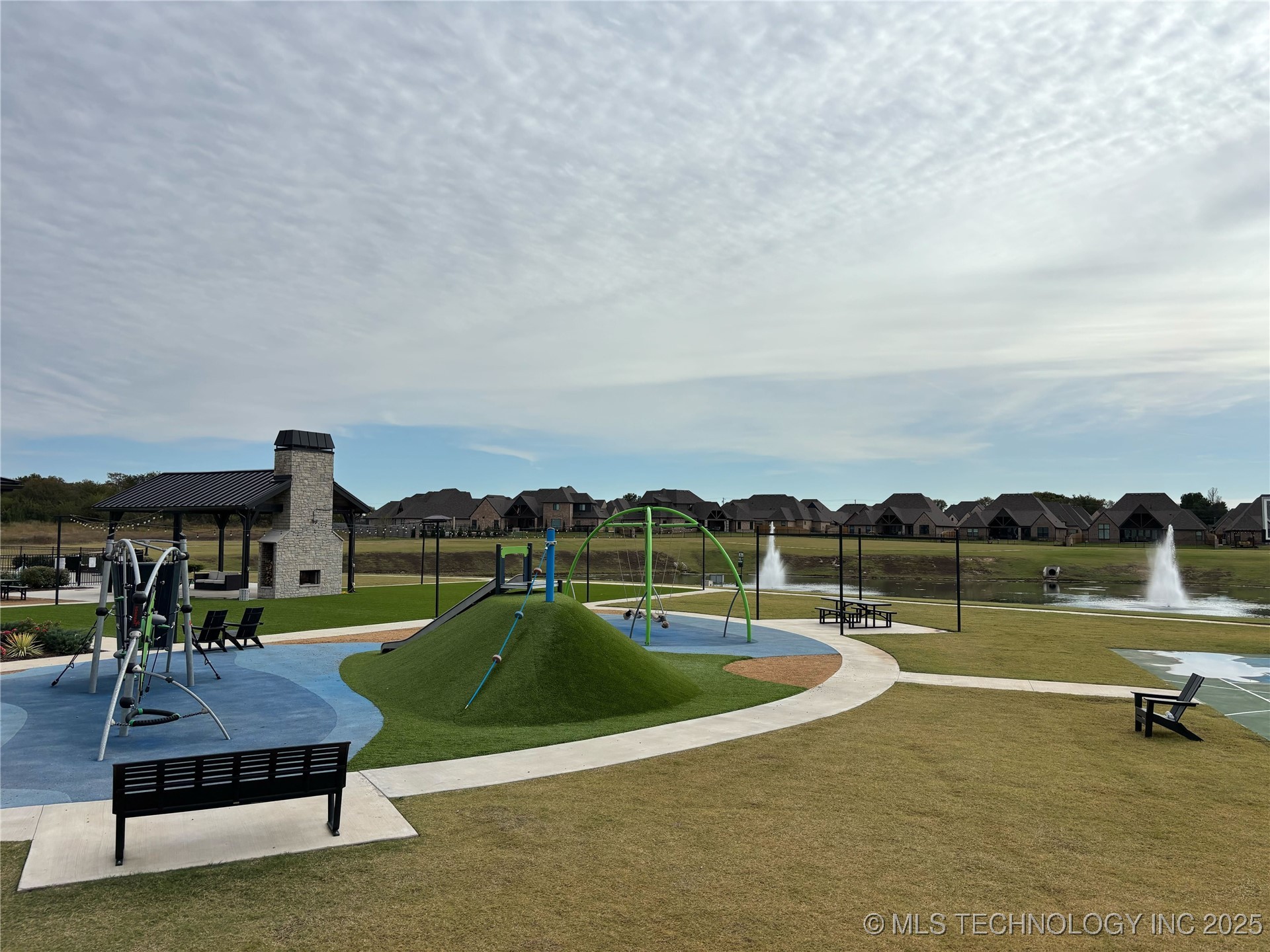 7916 N 147th East Avenue Property Photo 49