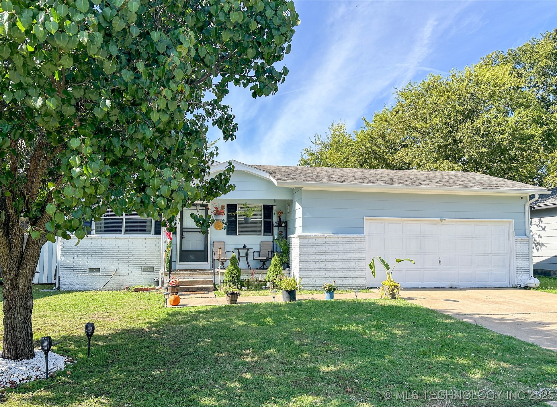 308 N Beaumont Street Property Photo 3