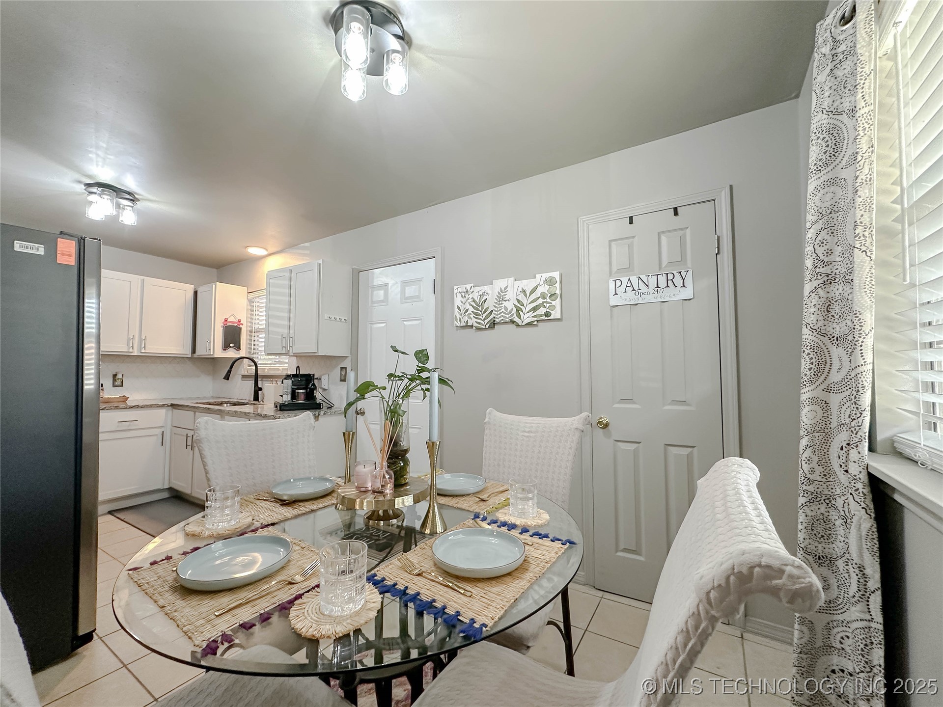 308 N Beaumont Street Property Photo 18