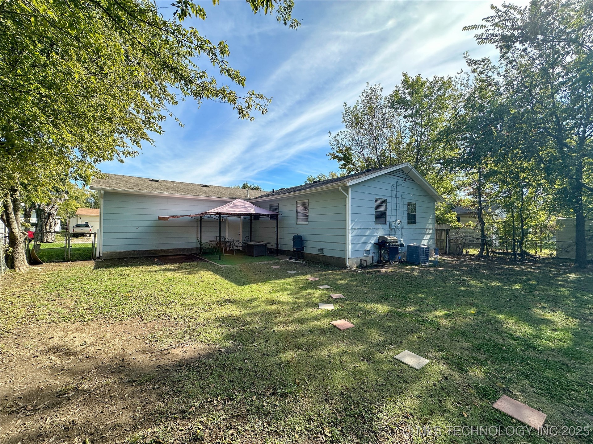 308 N Beaumont Street Property Photo 38