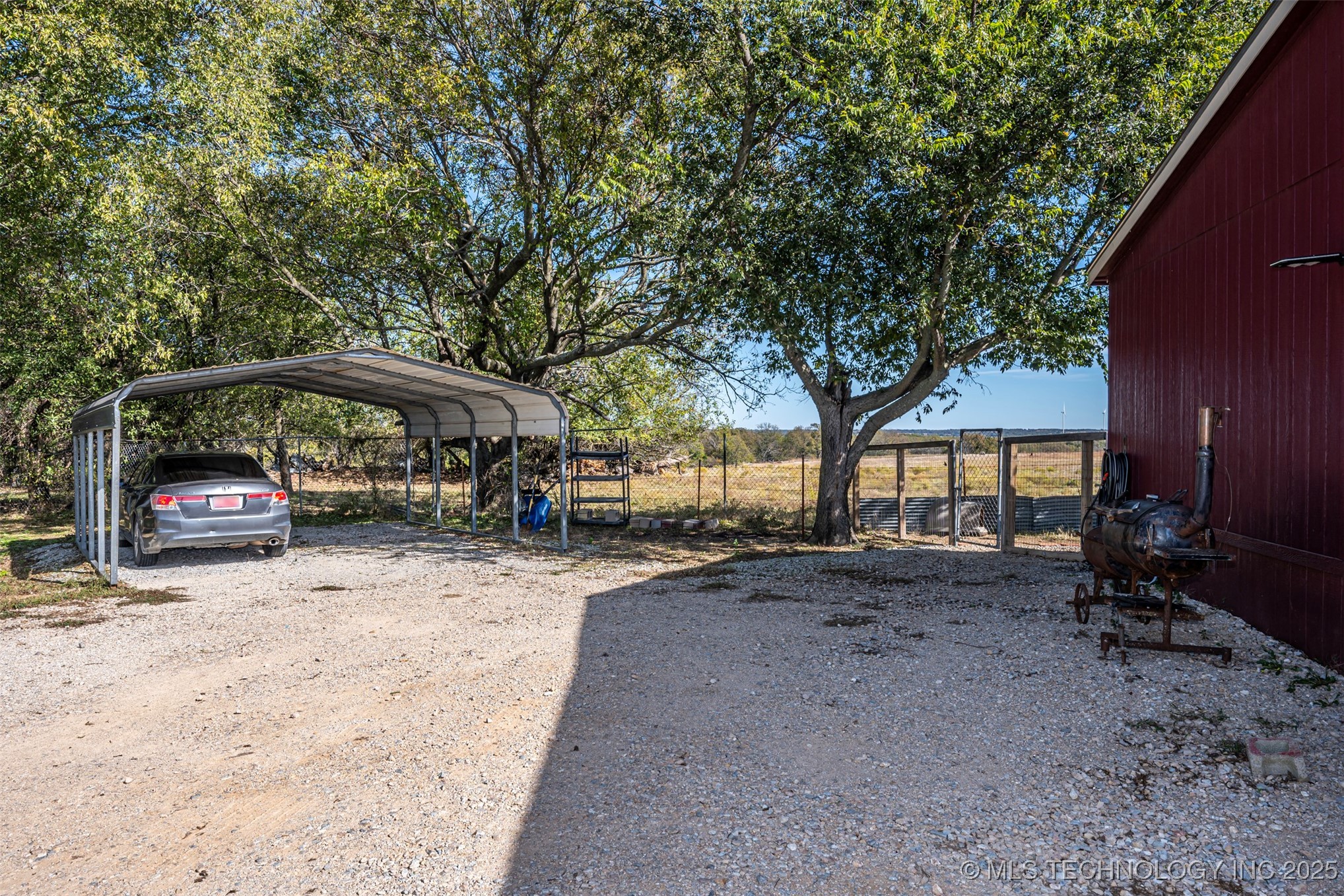 5021 W 14th Property Photo 7