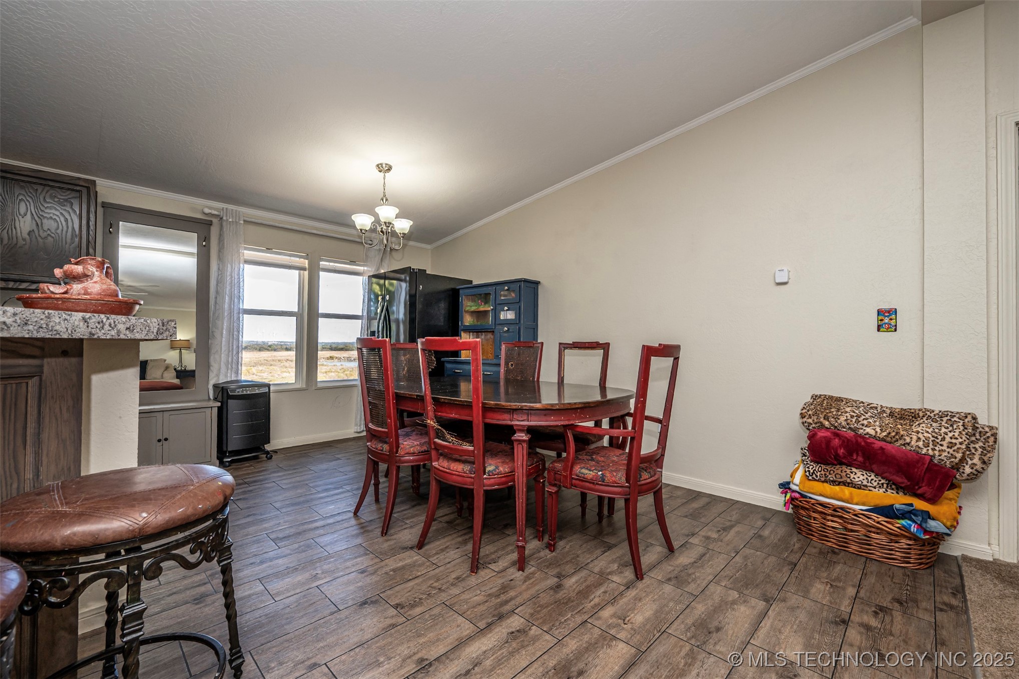 5021 W 14th Property Photo 13