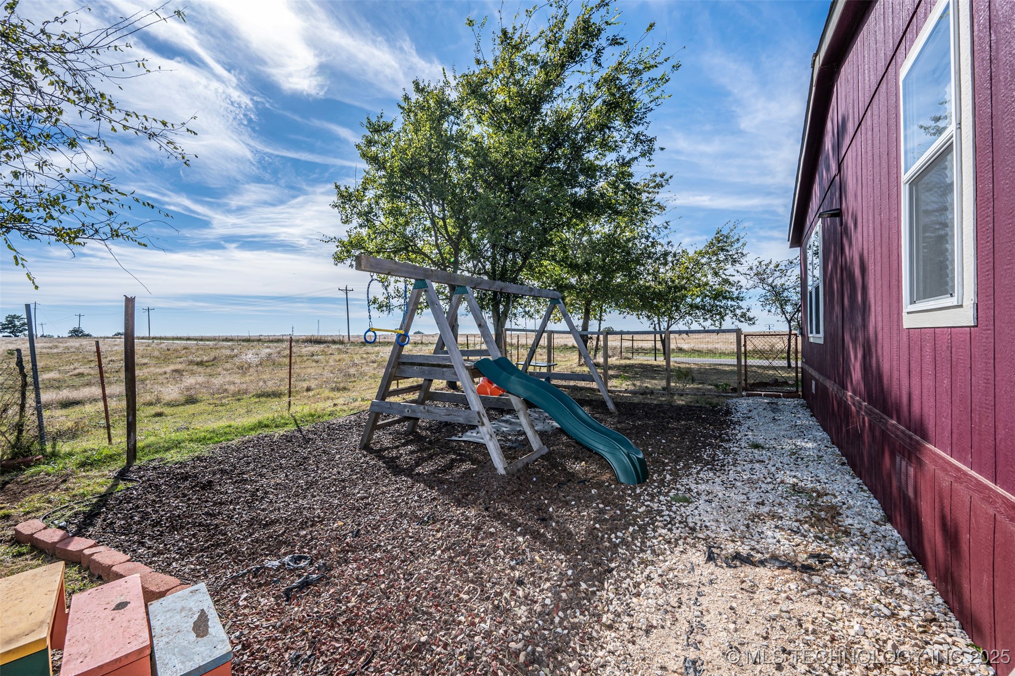 5021 W 14th Property Photo 28