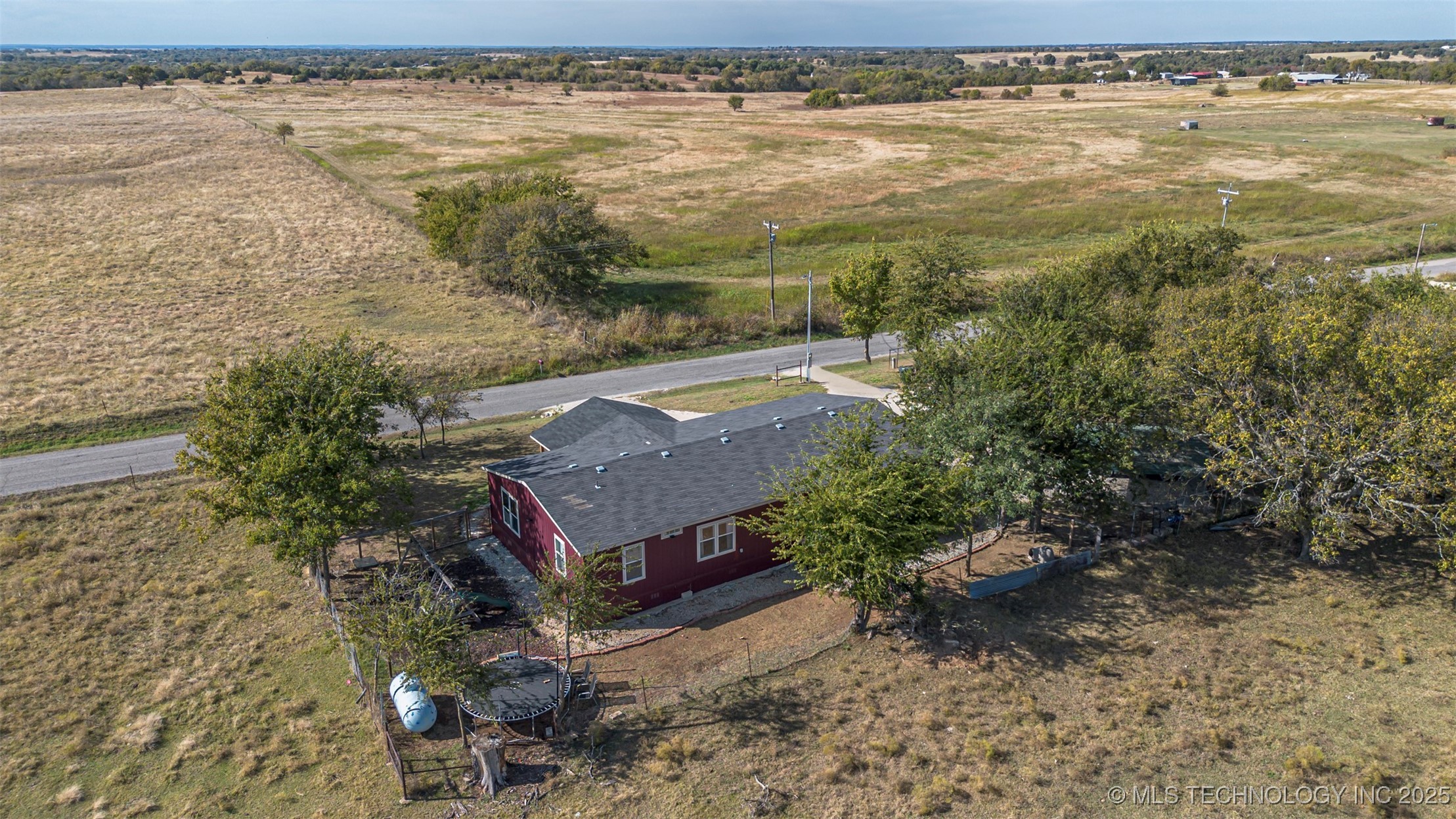 5021 W 14th Property Photo 29