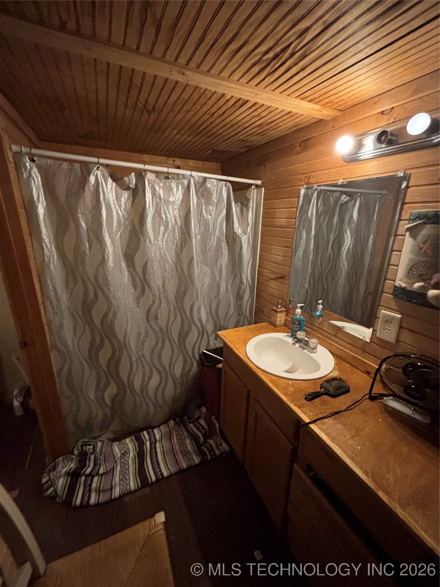 527 Sw 2nd Street Property Photo 3