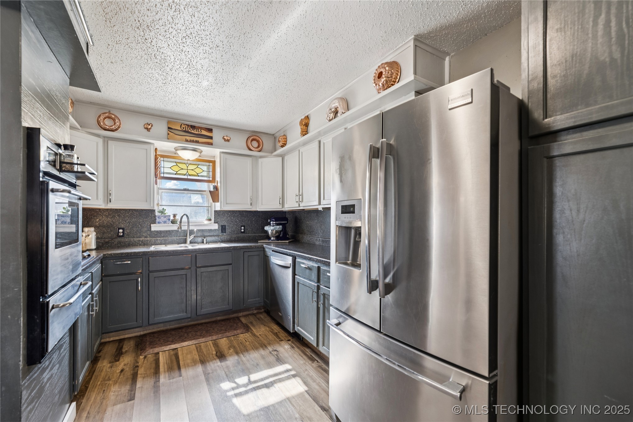 8716 E 170th Place S Property Photo 5