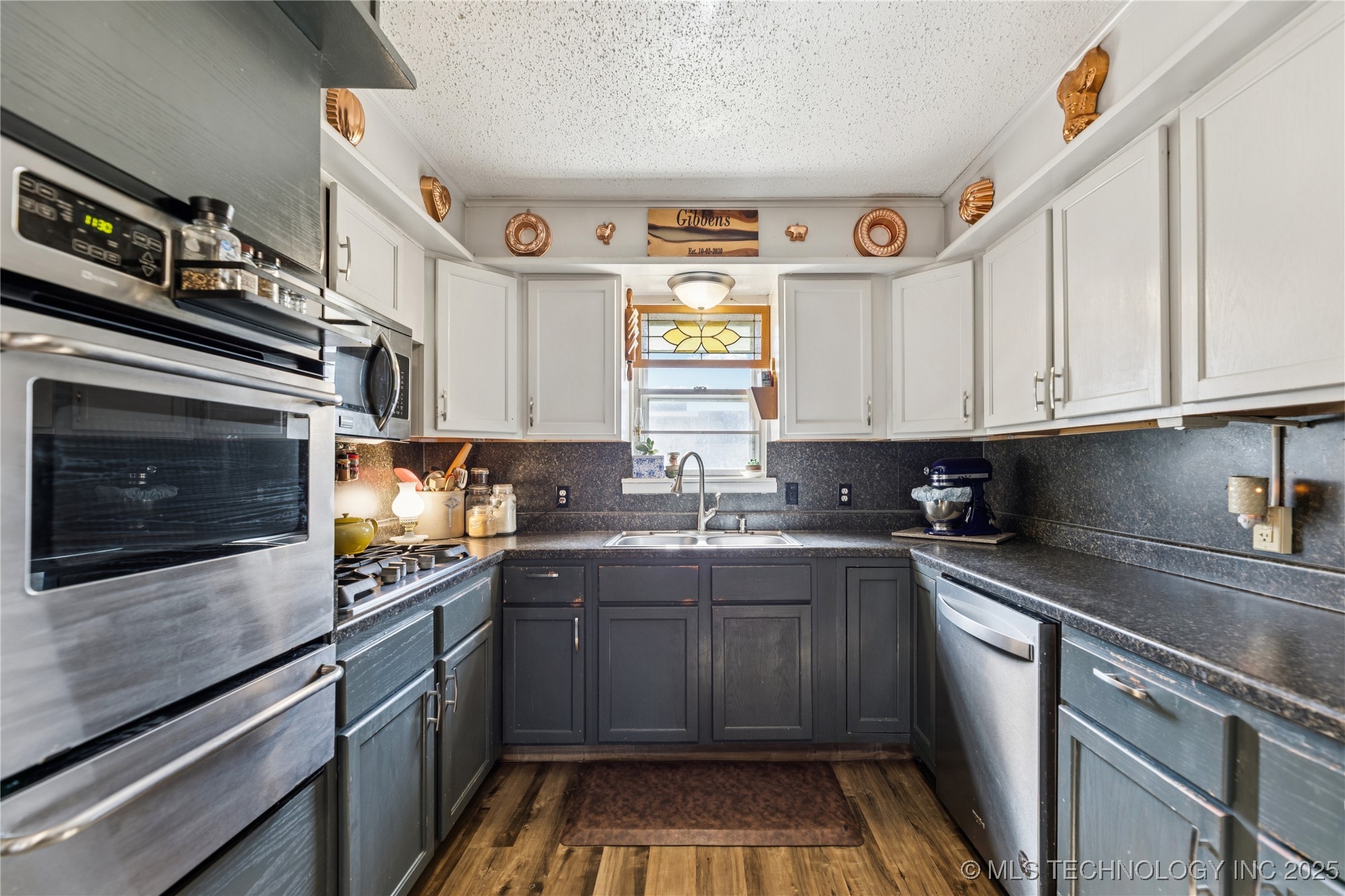 8716 E 170th Place S Property Photo 6