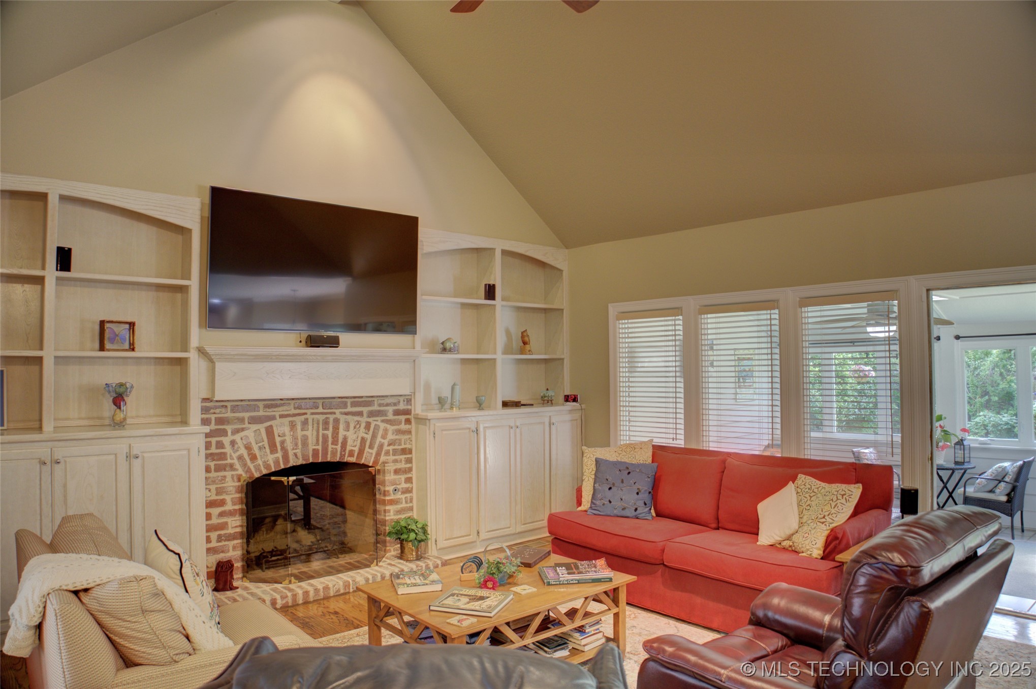 5140 E 107th Place Property Photo 17