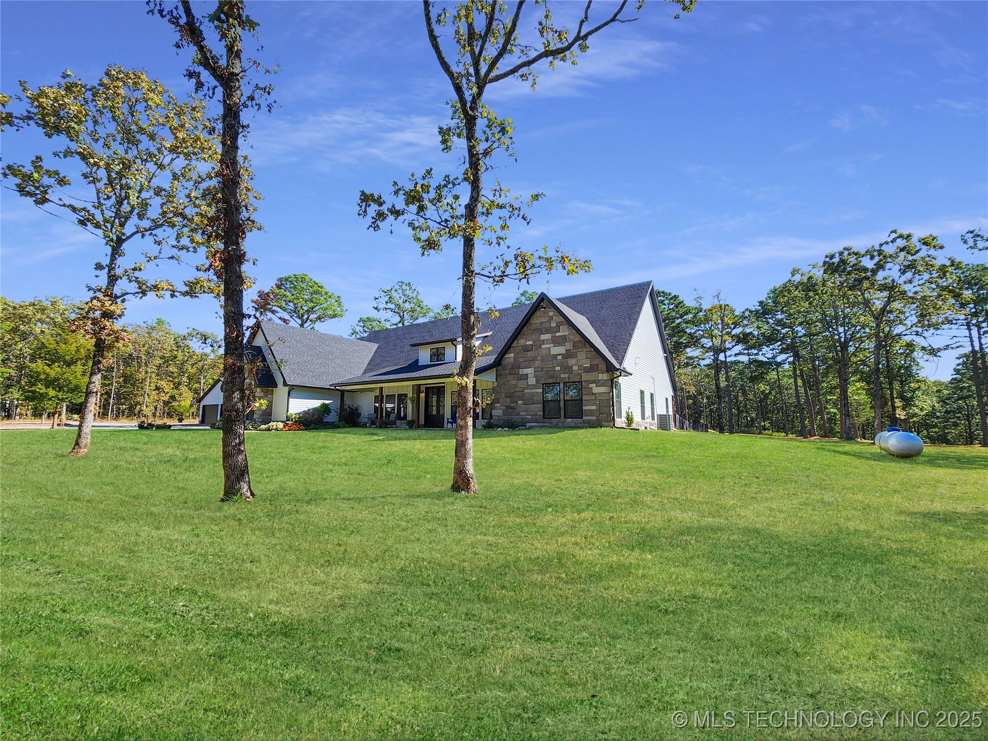 17413 E 626 Road Property Photo 4