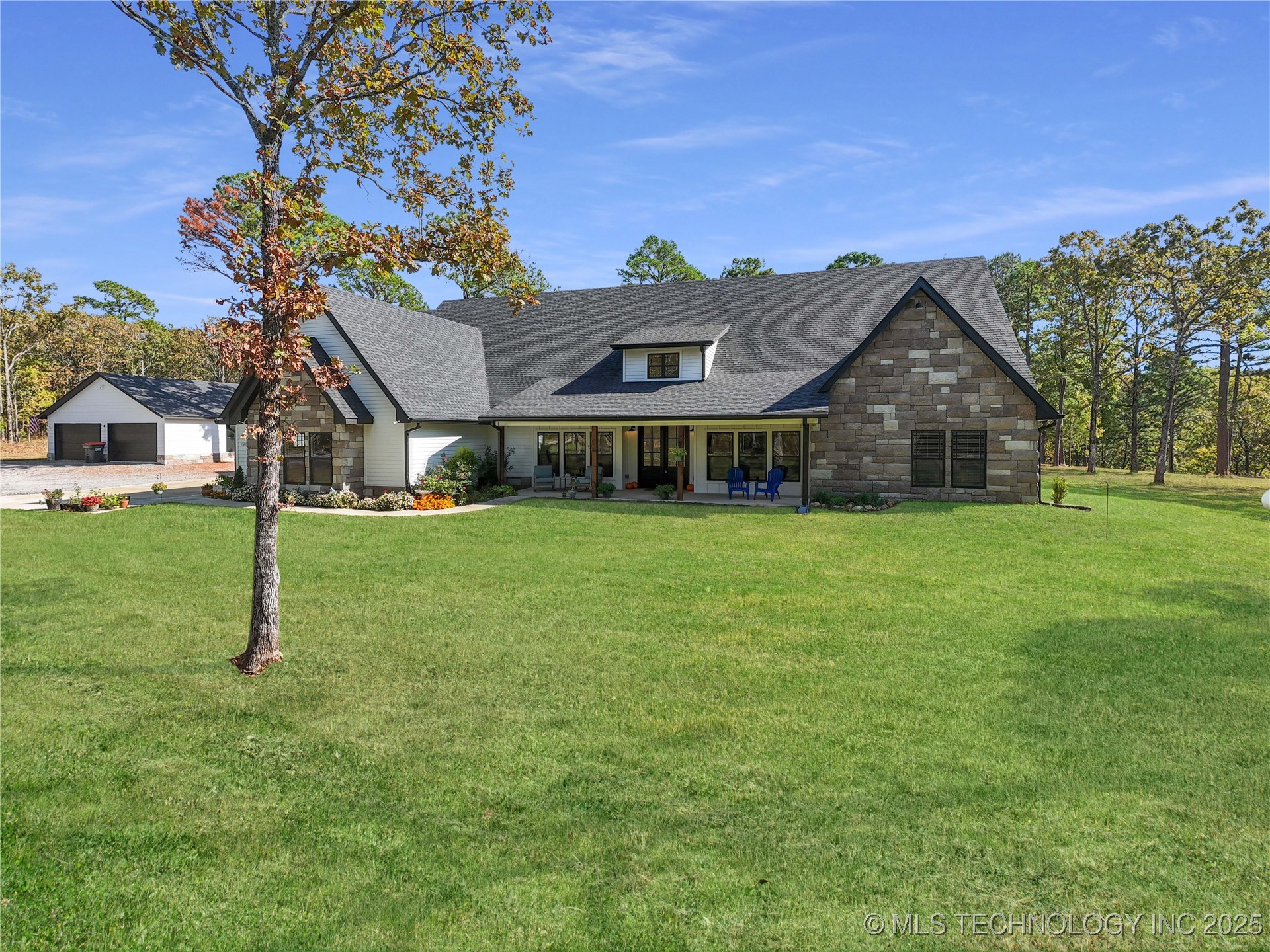 17413 E 626 Road Property Photo 5