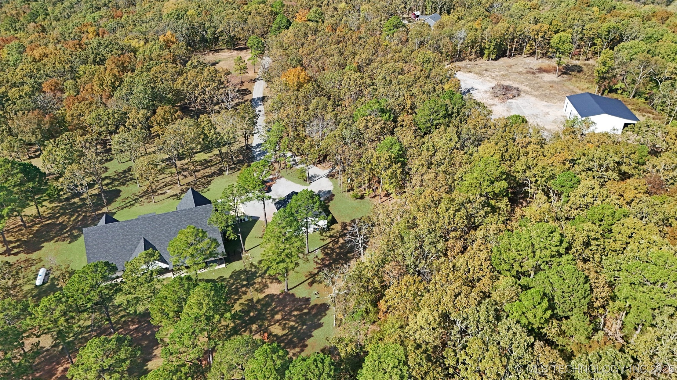 17413 E 626 Road Property Photo 8