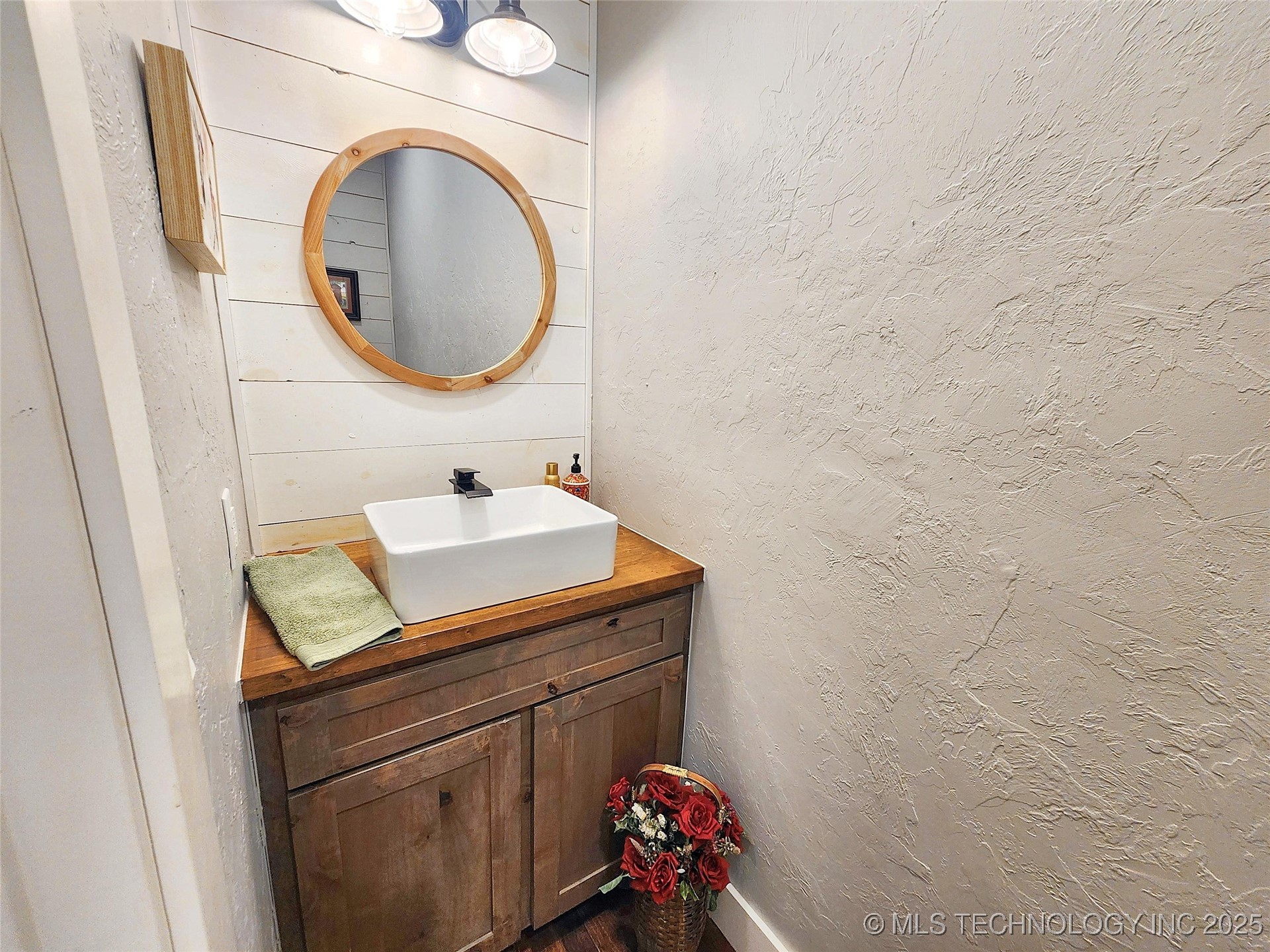 17413 E 626 Road Property Photo 22