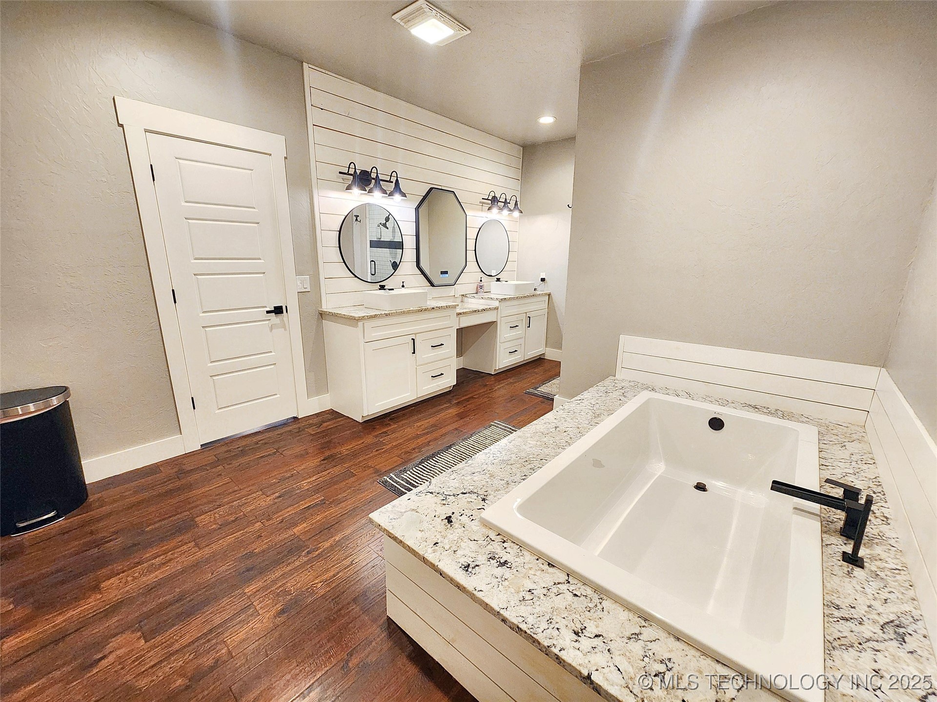 17413 E 626 Road Property Photo 54