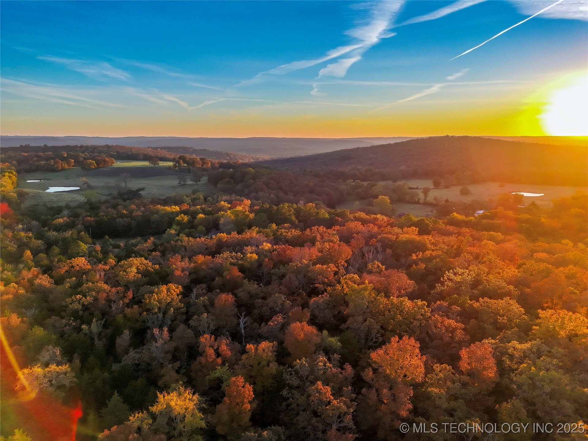 1 E 1000 Road Property Photo 7