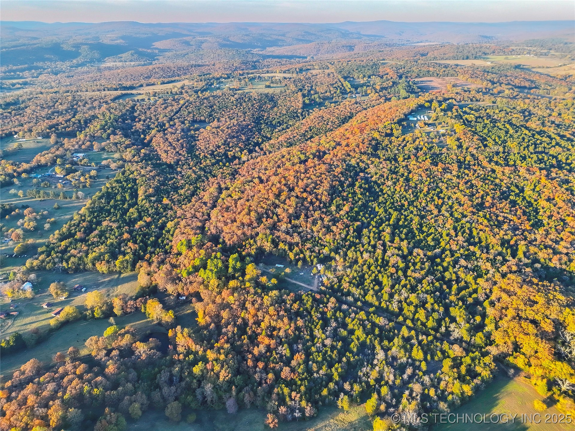 1 E 1000 Road Property Photo 15