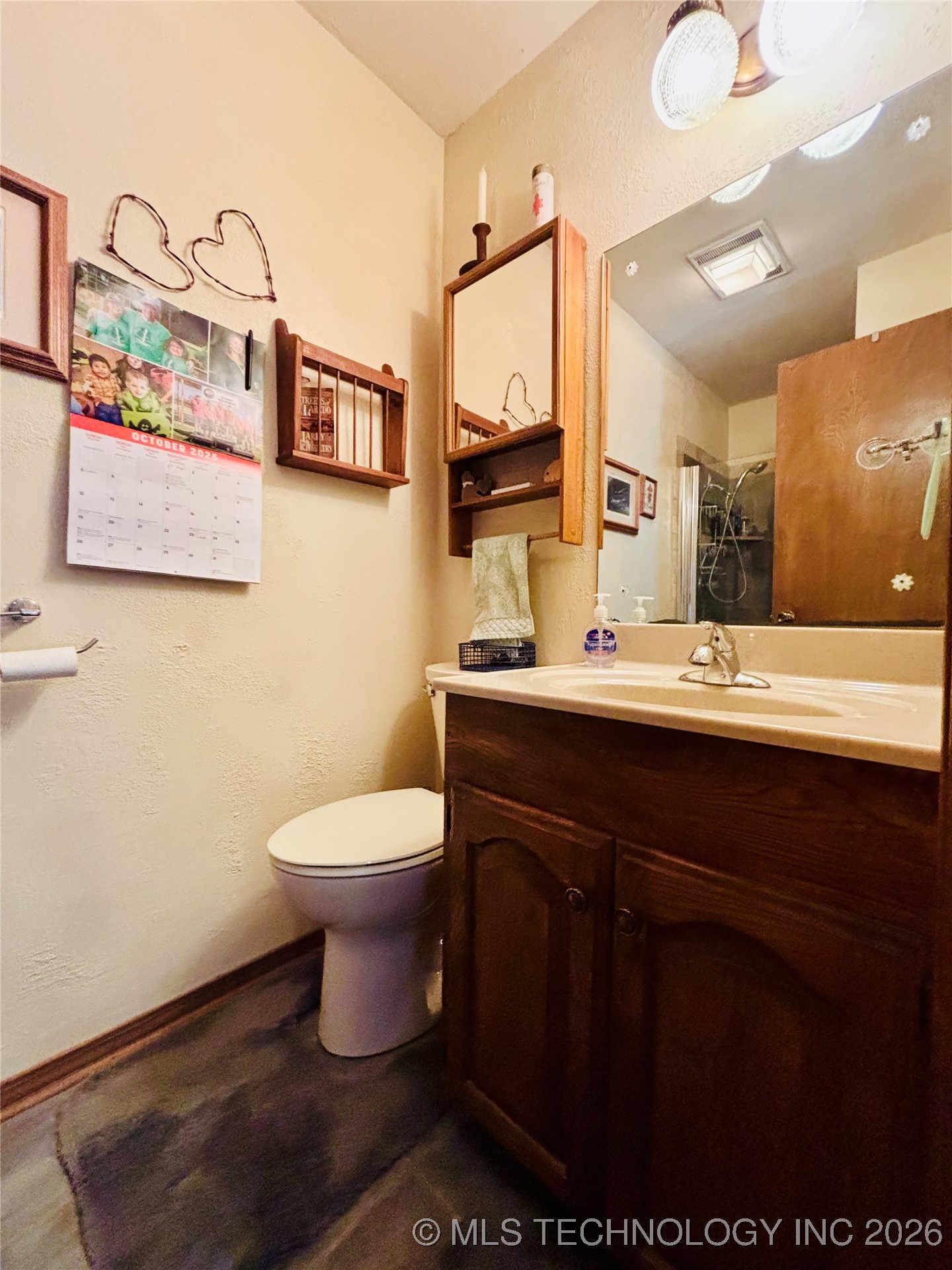 1747 E Mcgill Circle Property Photo 22