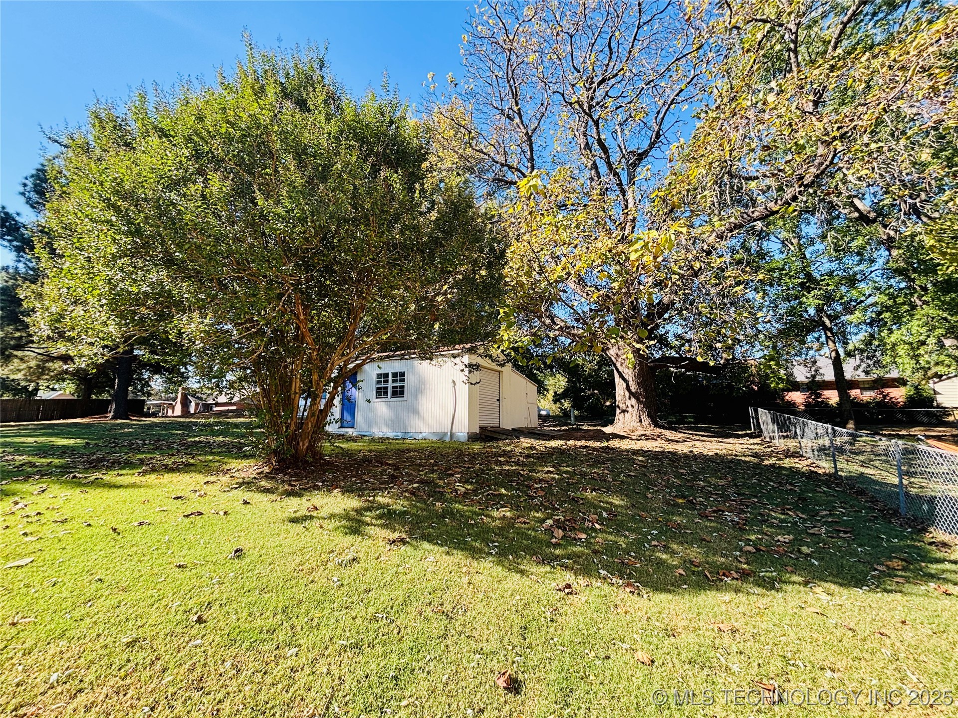 1747 E Mcgill Circle Property Photo 32