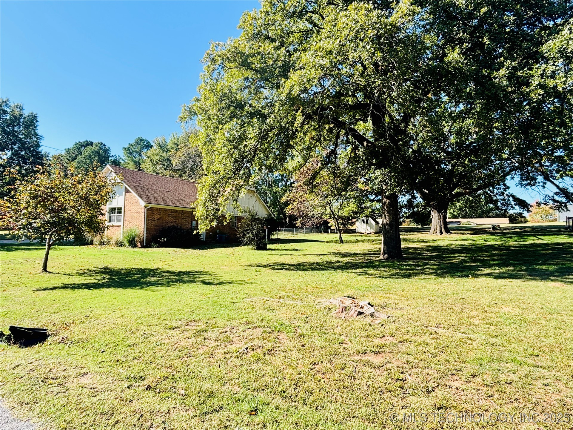 1747 E Mcgill Circle Property Photo 42