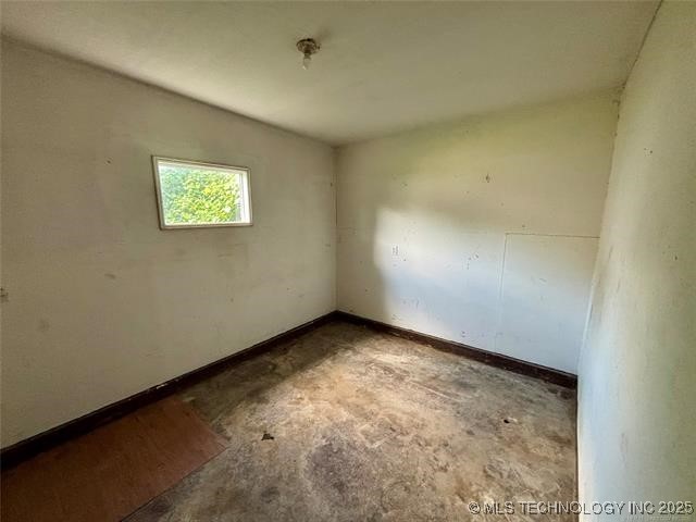 2919 Elgin Street Property Photo 10