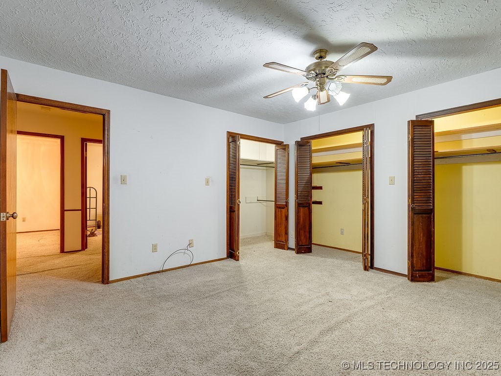 2431 Foliage Property Photo 16