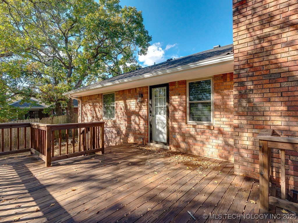 2431 Foliage Property Photo 30