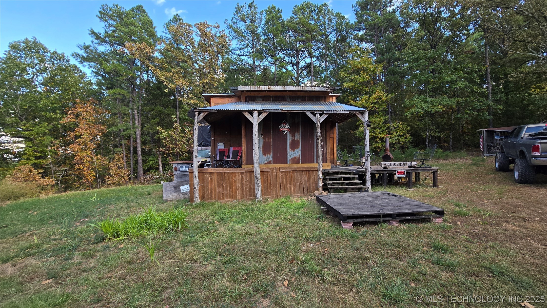 288670 Cemetery Road Property Photo 9