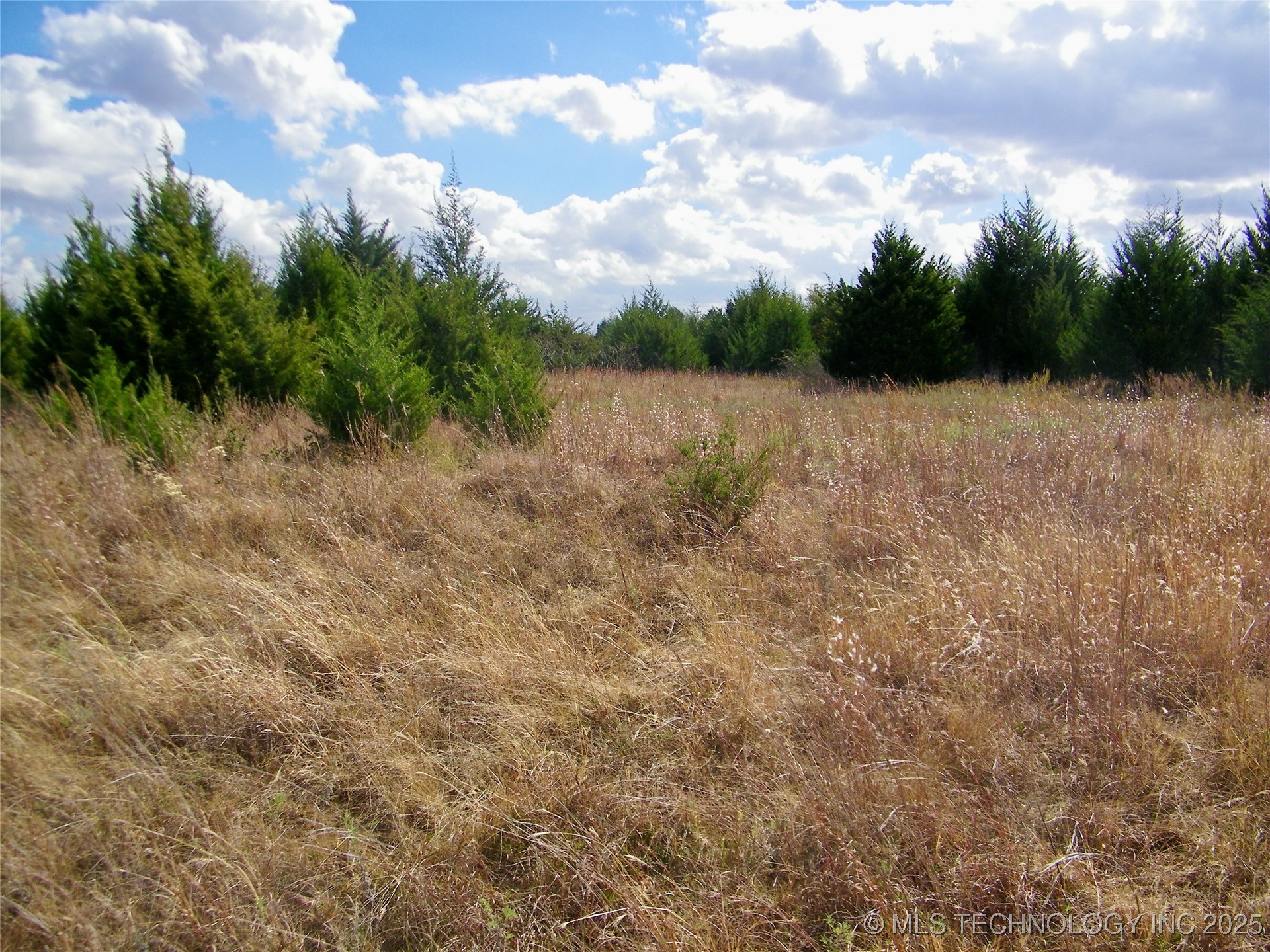 E 1020 Road Property Photo 11