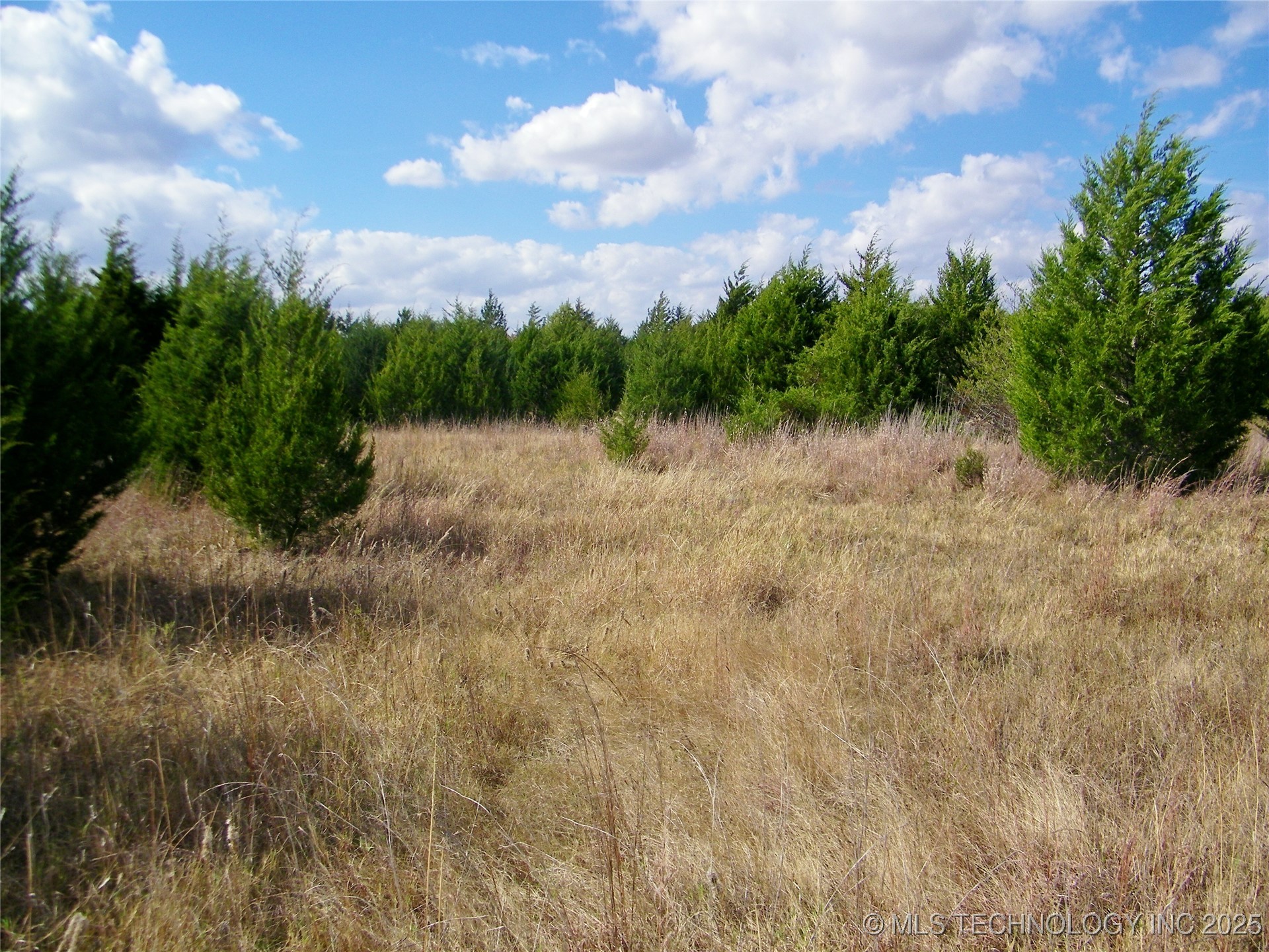 E 1020 Road Property Photo 12