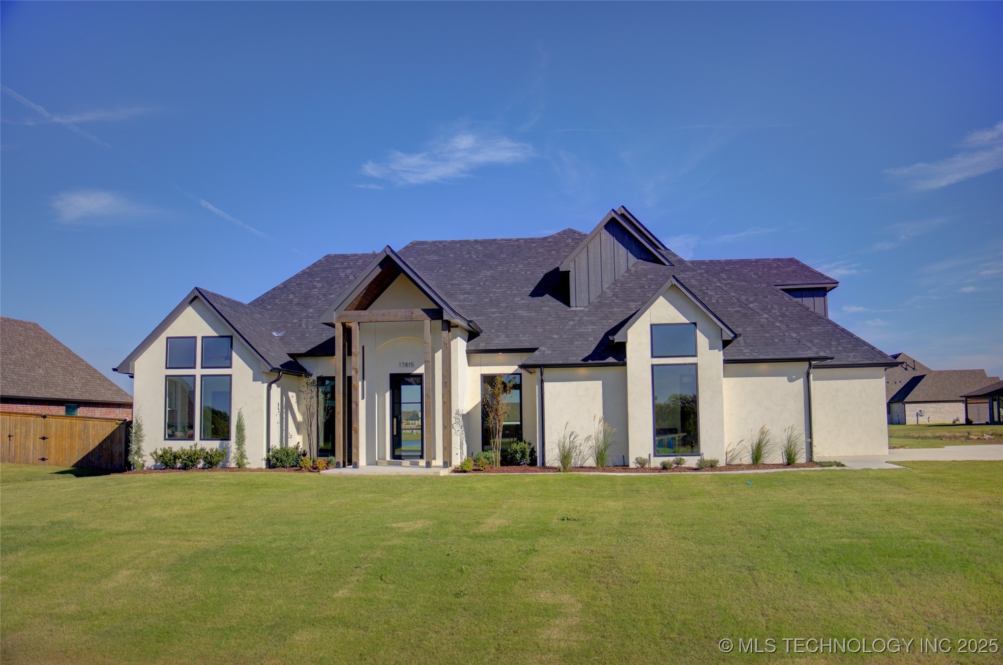 17815 S 42nd East Avenue Property Photo 1